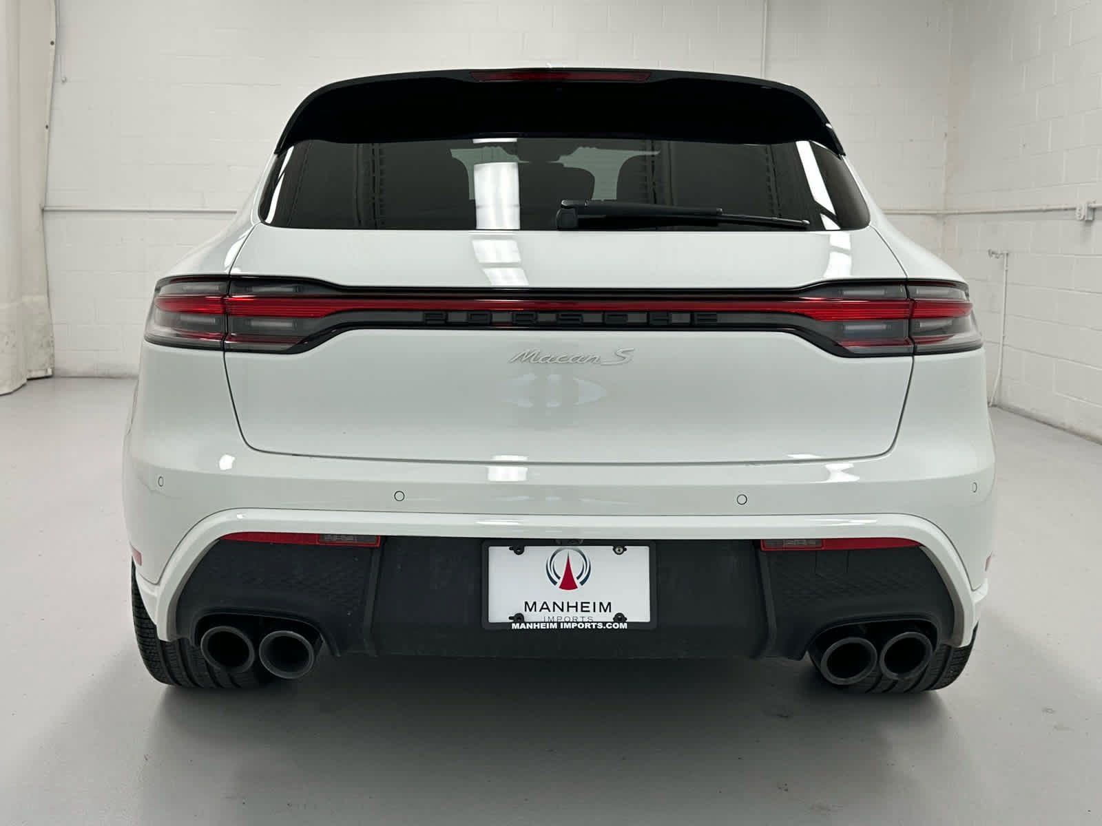 Used 2023 Porsche Macan S AWD/4WD image 7