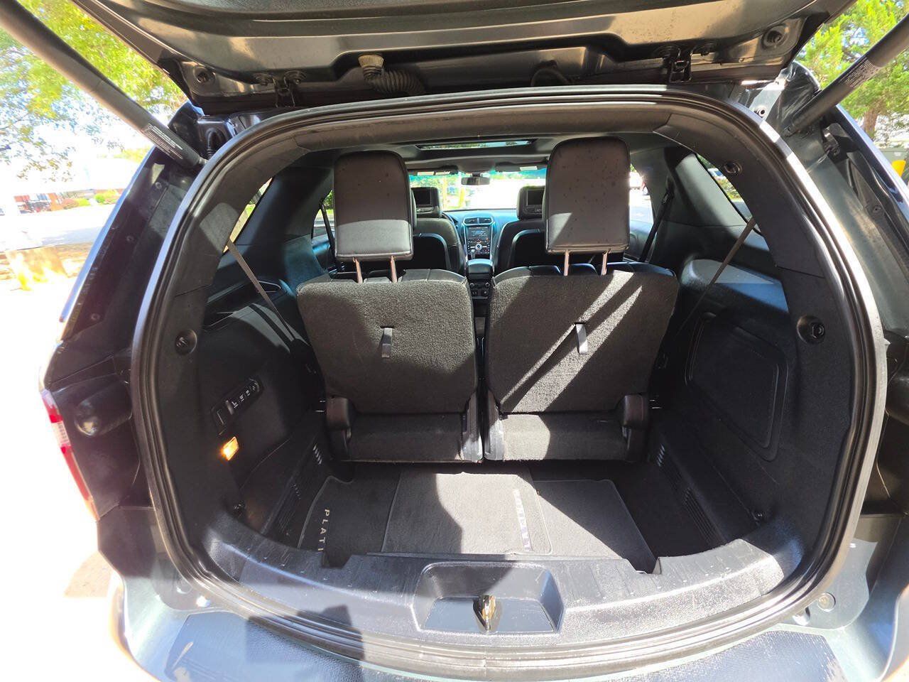 Used 2016 Ford Explorer Platinum AWD/4WD image 51