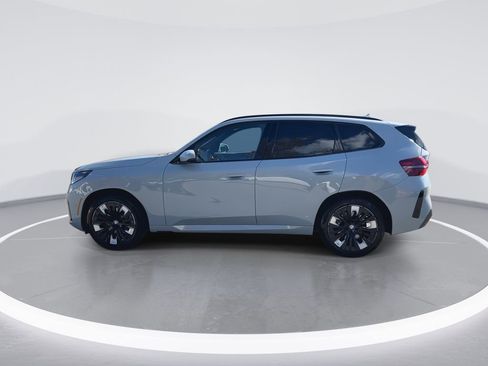 Used 2025 BMW X3 xDrive30i w/ Premium Package image 5