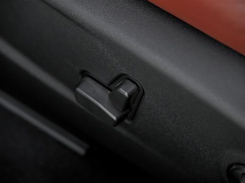 Used 2022 Dodge Charger SRT Hellcat w/ Harman/Kardon Audio Group RWD image 24
