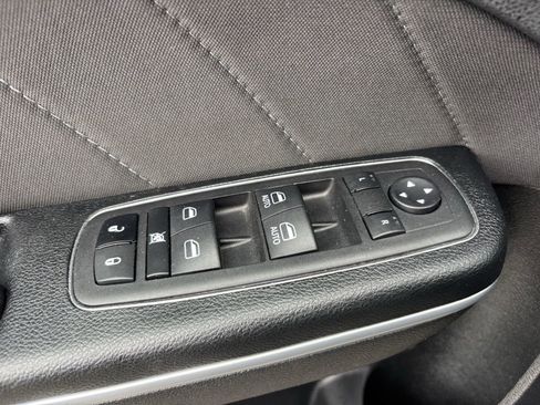 Used 2023 Dodge Charger SXT RWD image 20
