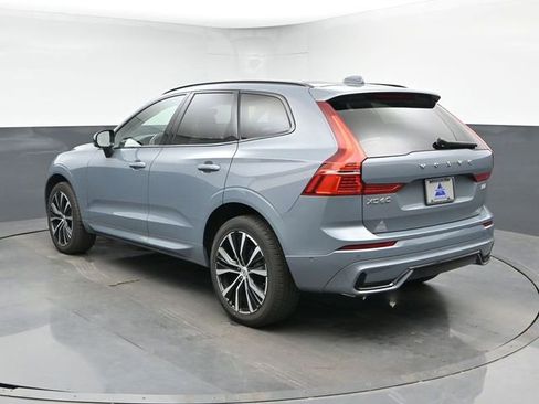 Used 2023 Volvo XC60 B5 Plus AWD/4WD image 8