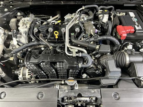 Used 2023 Nissan Altima 2.5 SV image 17