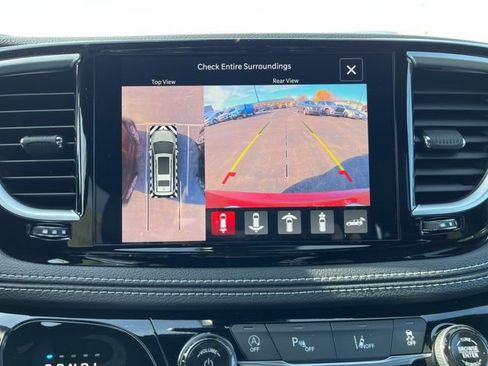 New 2026 Chrysler Pacifica Limited w/ S Appearance Package image 15