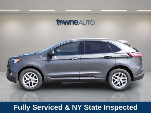 Used 2022 Ford Edge SEL w/ Convenience Package AWD/4WD image 2
