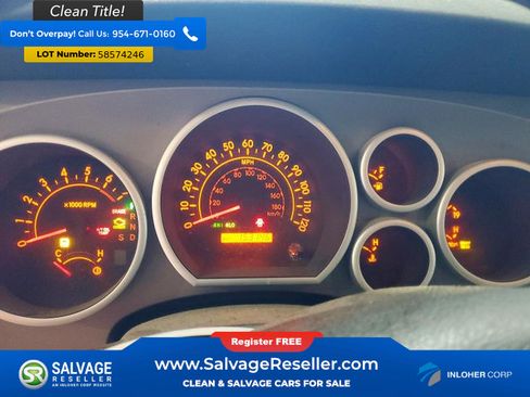 Used 2010 Toyota Tundra 4x4 CrewMax image 12