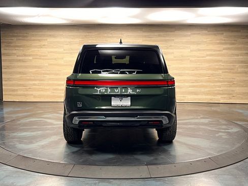 Used 2025 Rivian R1S Adventure image 22