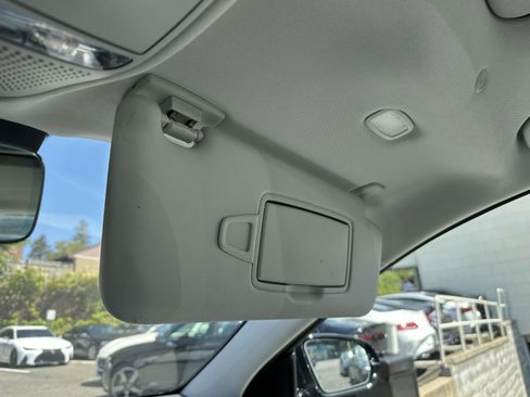 Used 2022 Mercedes-Benz E 350 E 350 w/ Driver Assistance Package image 30