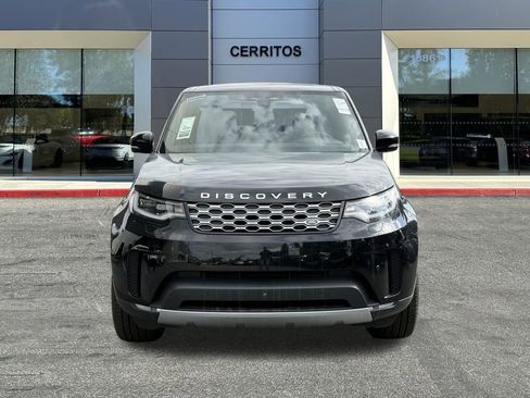 Used 2025 Land Rover Discovery S AWD/4WD image 3