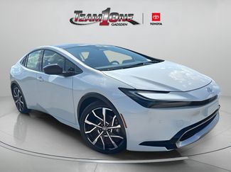 New 2026 Toyota Prius Plug-In Hybrid FWD video 1