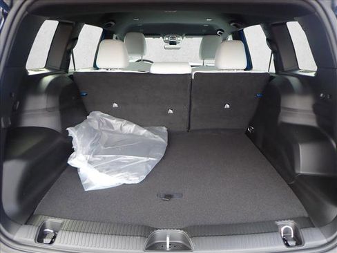 New 2026 Jeep Cherokee Laredo image 8