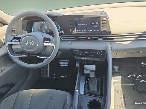 New 2026 Hyundai Elantra Sport FWD image 11