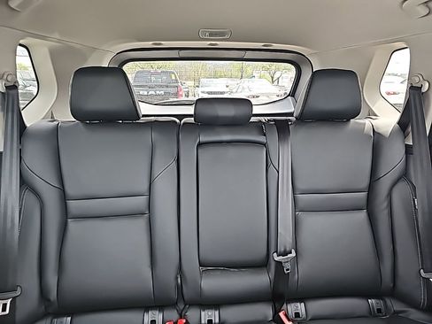 Used 2023 Nissan Rogue SL w/ SL Premium Package image 8