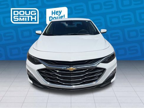 Used 2024 Chevrolet Malibu LT FWD image 8