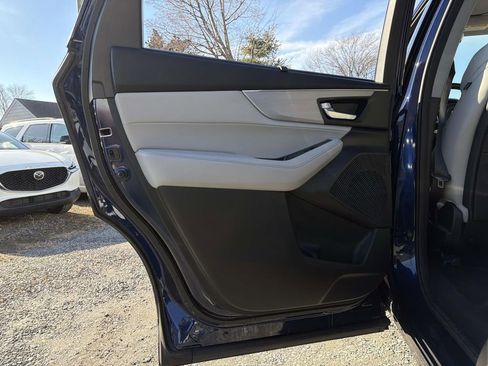 Used 2023 Acura MDX SH-AWD w/ Technology Package image 28