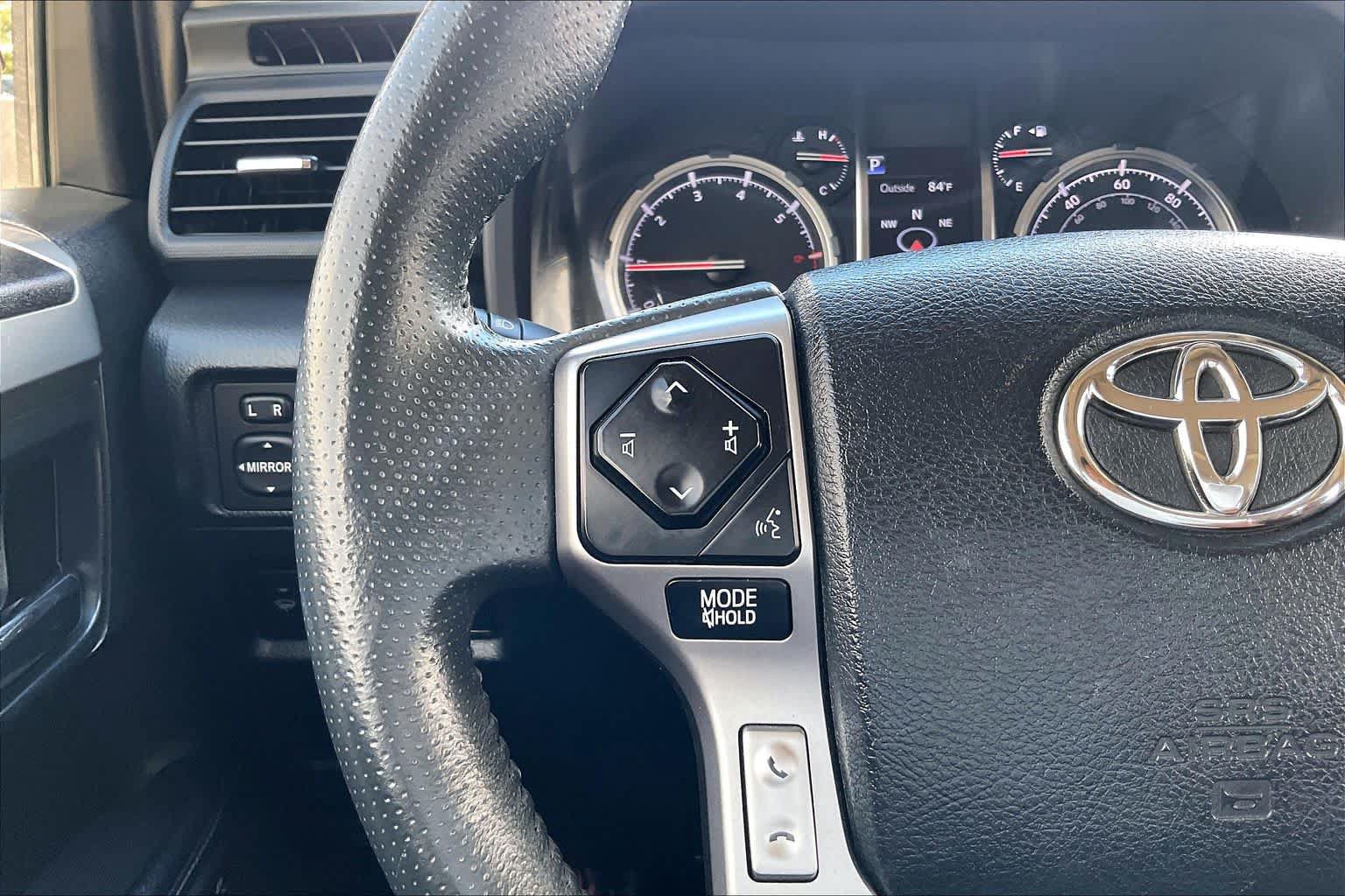 Used 2021 Toyota 4Runner Limited AWD/4WD image 44