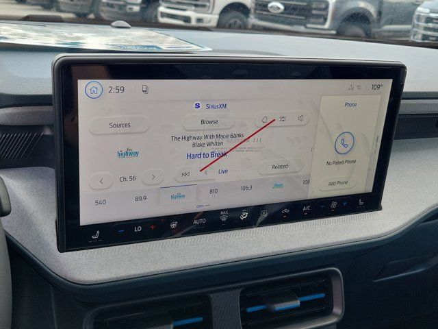 New 2026 Ford Maverick XLT w/ XLT Luxury Package FWD image 29