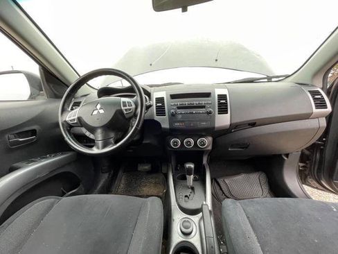 Used 2007 Mitsubishi Outlander XLS image 31