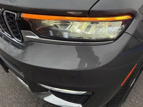 Used 2022 Jeep Grand Cherokee L Limited image 38