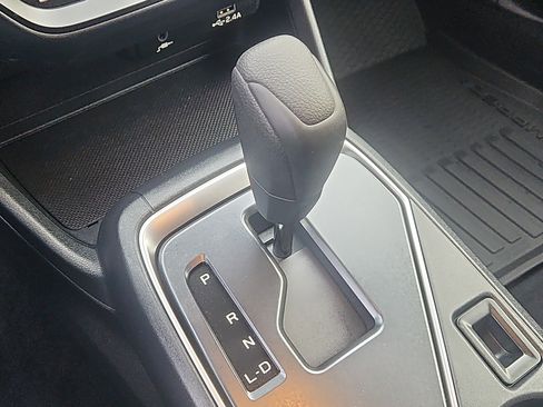 Certified 2025 Subaru Impreza 2.0i image 14