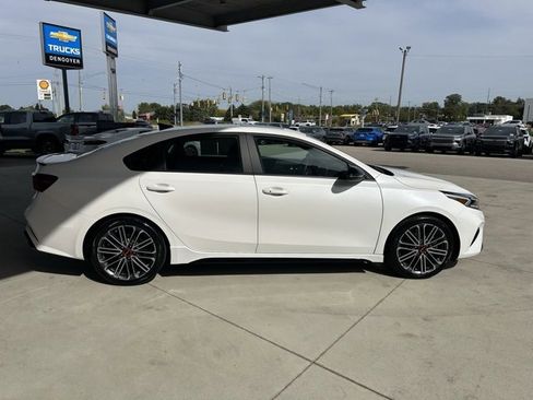 Used 2023 Kia Forte GT w/ GT2 Package image 4