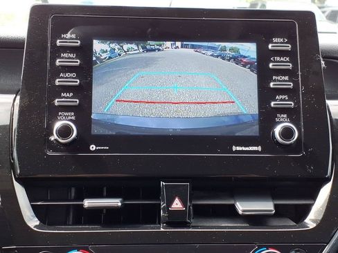 Used 2022 Toyota Camry SE FWD image 16