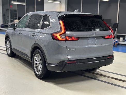 Used 2023 Honda CR-V EX-L image 8