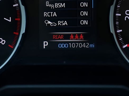 Certified 2020 Toyota RAV4 XLE w/ All Weather Liner Package image 30