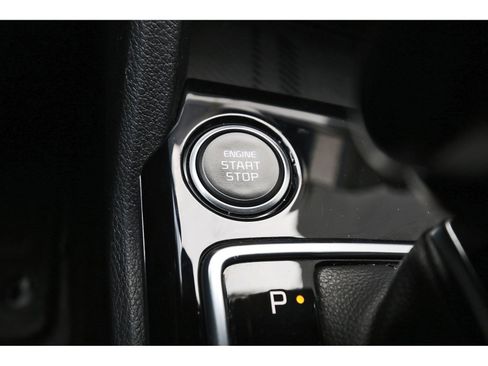 Used 2023 Kia Sportage EX image 29