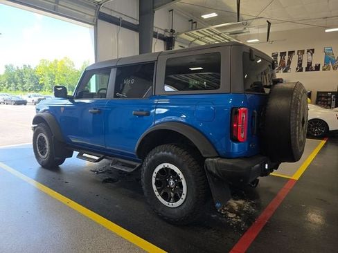 Used 2024 Ford Bronco Badlands AWD/4WD image 9
