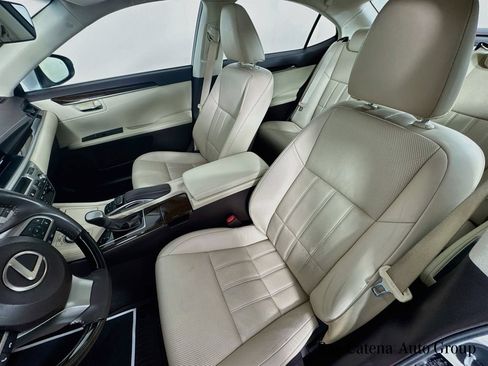 Used 2017 Lexus ES 350 w/ Luxury Package FWD image 22
