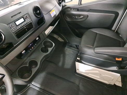 New 2026 Mercedes-Benz Sprinter 2500 image 20