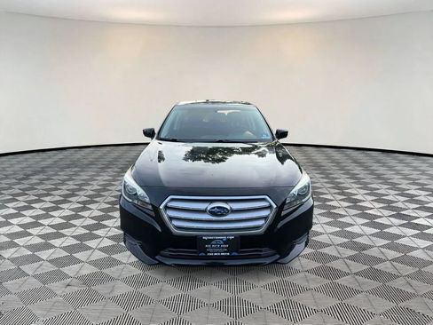 Used 2017 Subaru Legacy 2.5i Premium w/ Moonroof Package AWD/4WD image 2
