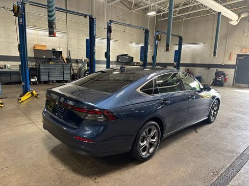 Certified 2024 Honda Accord EX image 5