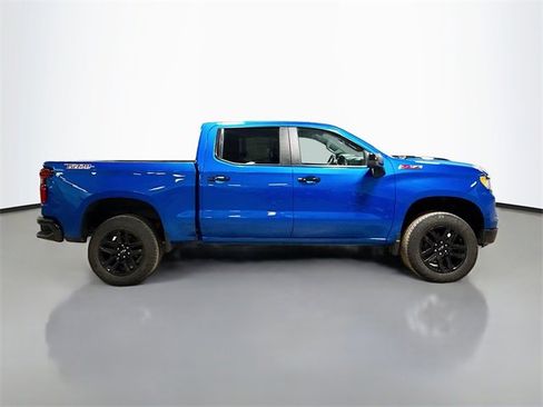 Used 2022 Chevrolet Silverado 1500 LT Trail Boss w/ Protection Package image 6