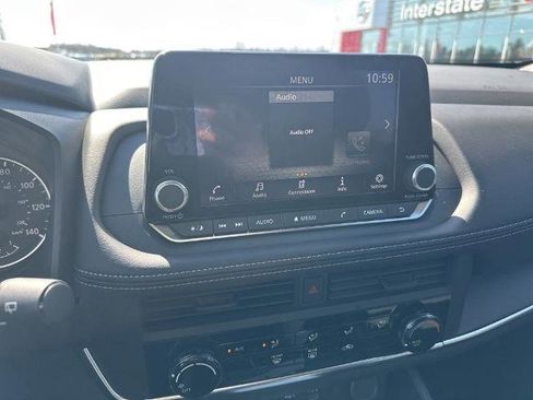 Certified 2025 Nissan Rogue S AWD/4WD image 12