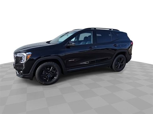 Used 2024 GMC Terrain AT4 w/ Infotainment Package II image 4