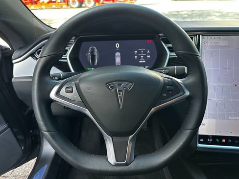 Used 2017 Tesla Model S 75D image 35