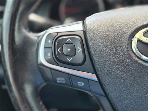 Used 2016 Toyota Camry SE FWD image 14