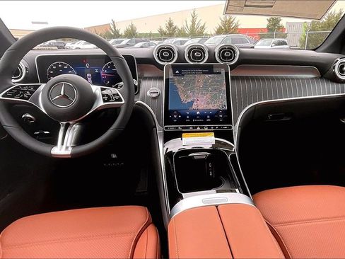 New 2026 Mercedes-Benz GLC 300 4MATIC image 5