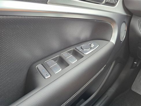 New 2026 Genesis G70 2.5T Prestige image 31