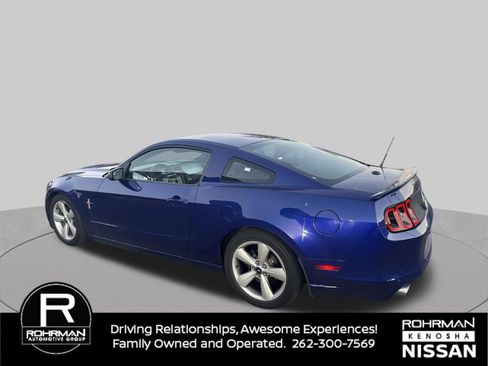 Used 2013 Ford Mustang Premium w/ Electronics Pkg RWD image 3