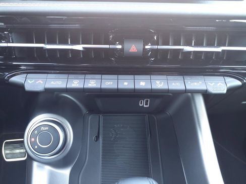 New 2025 Alfa Romeo Tonale AWD/4WD image 11