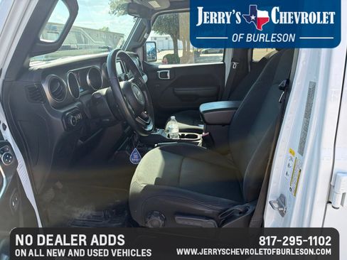Used 2019 Jeep Wrangler Unlimited Sport S AWD/4WD image 7