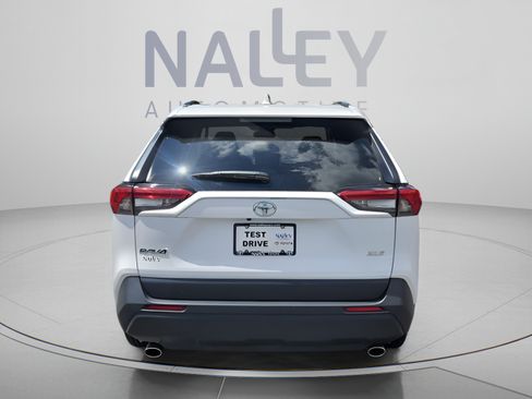 Certified 2025 Toyota RAV4 XLE FWD image 4
