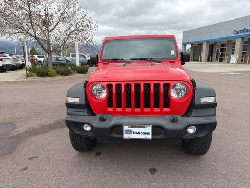 Used 2020 Jeep Wrangler Unlimited Sport S AWD/4WD image 2