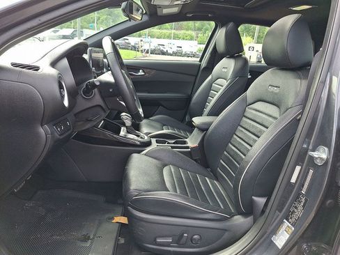 Used 2023 Kia Forte GT-Line w/ GT-Line Premium Package FWD image 14