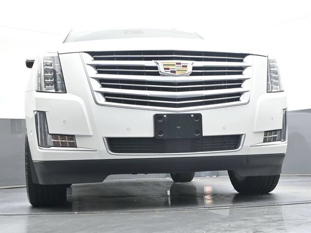 Used 2017 Cadillac Escalade Platinum AWD/4WD image 39