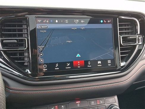 Certified 2024 Dodge Durango GT image 18