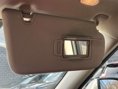 Certified 2024 Nissan Pathfinder SV image 10